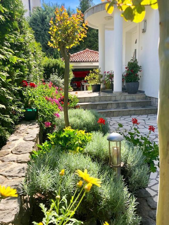 Apartments Bella Vita 2 Малинска Екстериор снимка