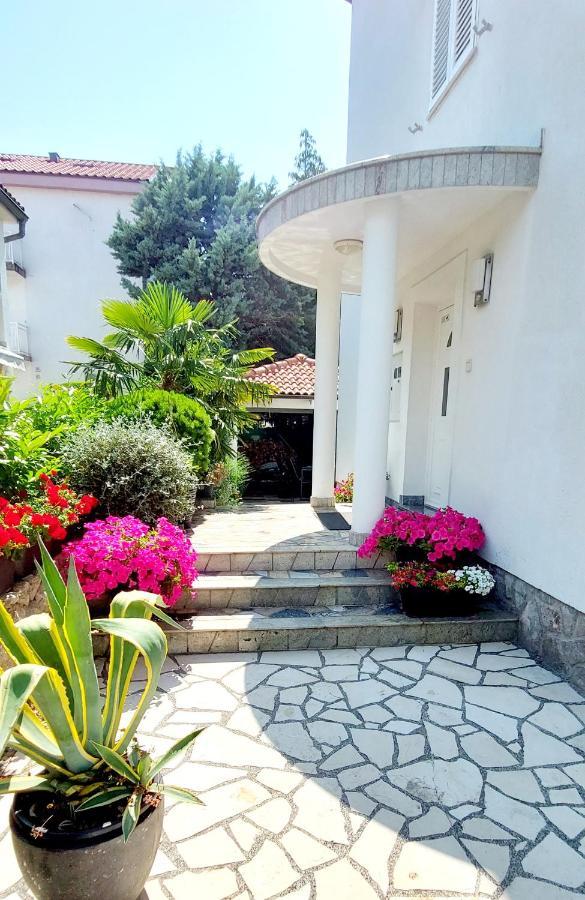 Apartments Bella Vita 2 Малинска Екстериор снимка
